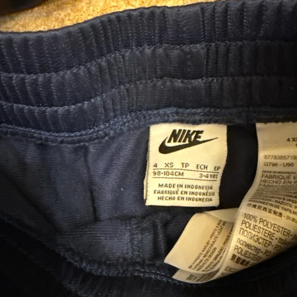 Nike Kids Navy and White Jogger Set